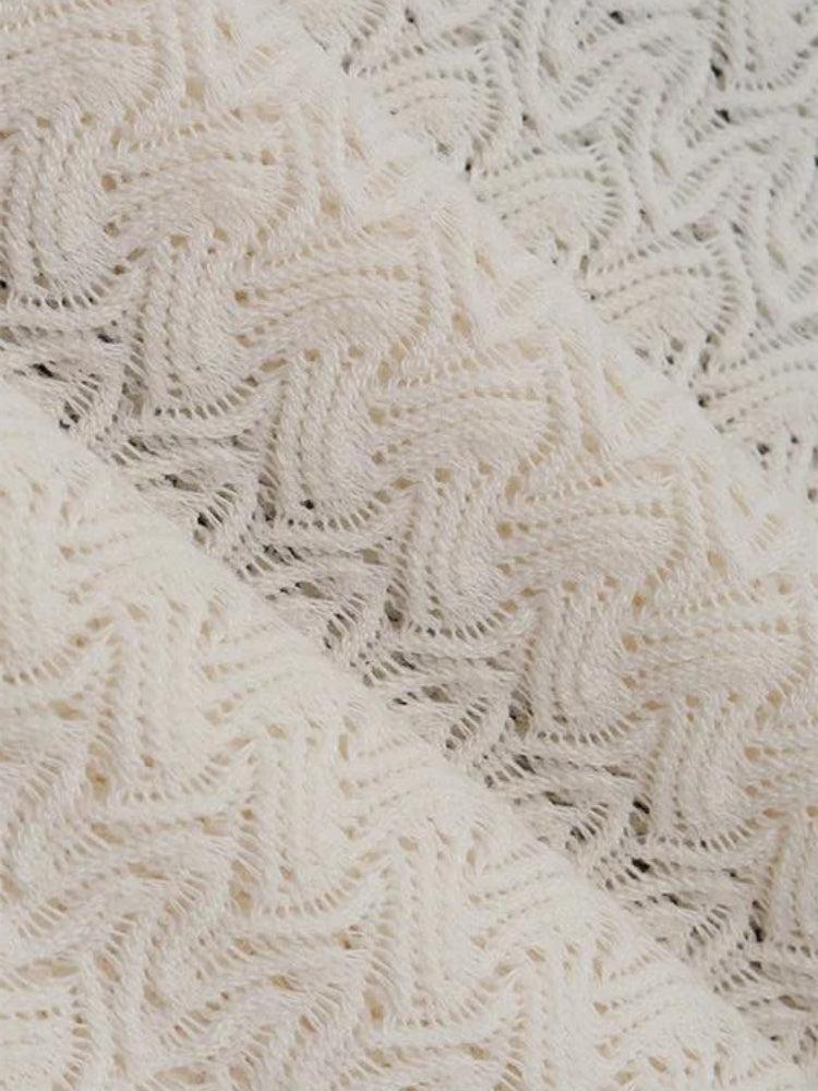 SOERA Vanessa Plunged Neck Lace Maxi Dress - Dresses - gO1770383550814389176 M