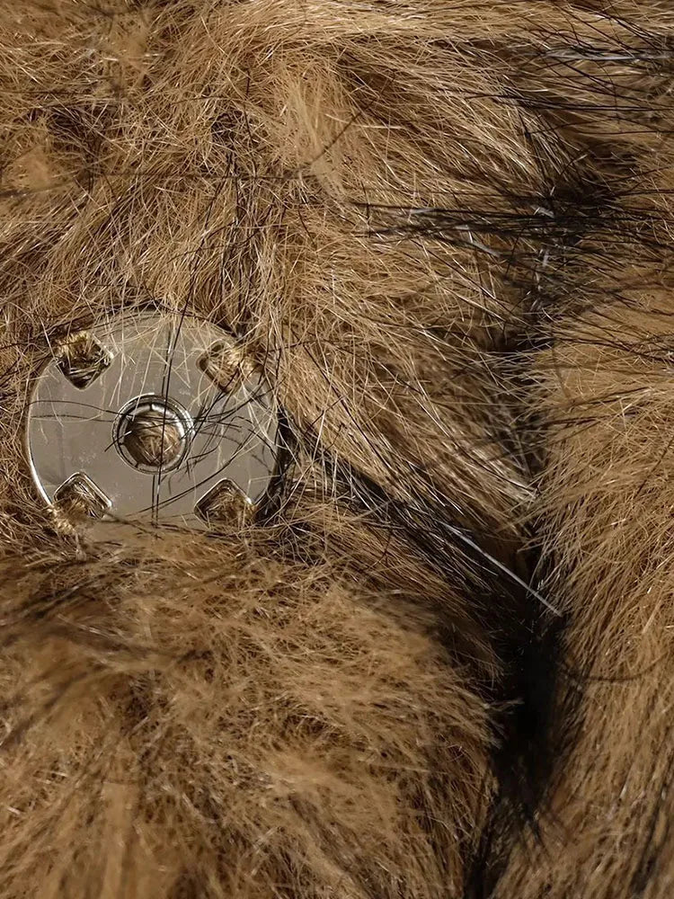 Womens Faux Fur Coat - Stylish Autumn Jacket with Long Sleeves and Loose Fit 6