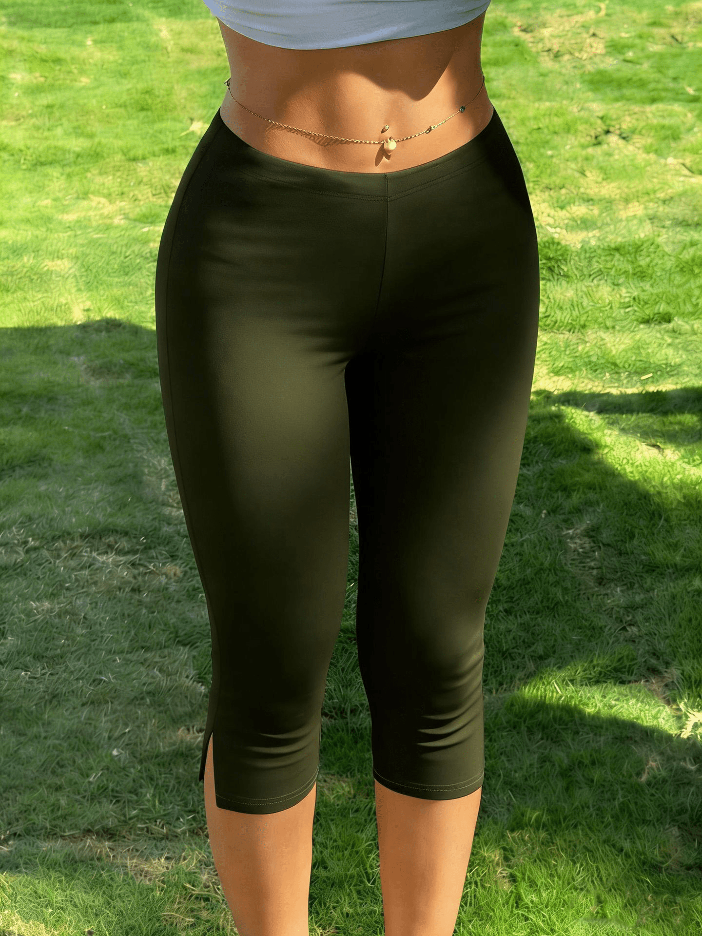 SOERA Halia Split Hem Capri Leggings - Pants -  Dark Green S