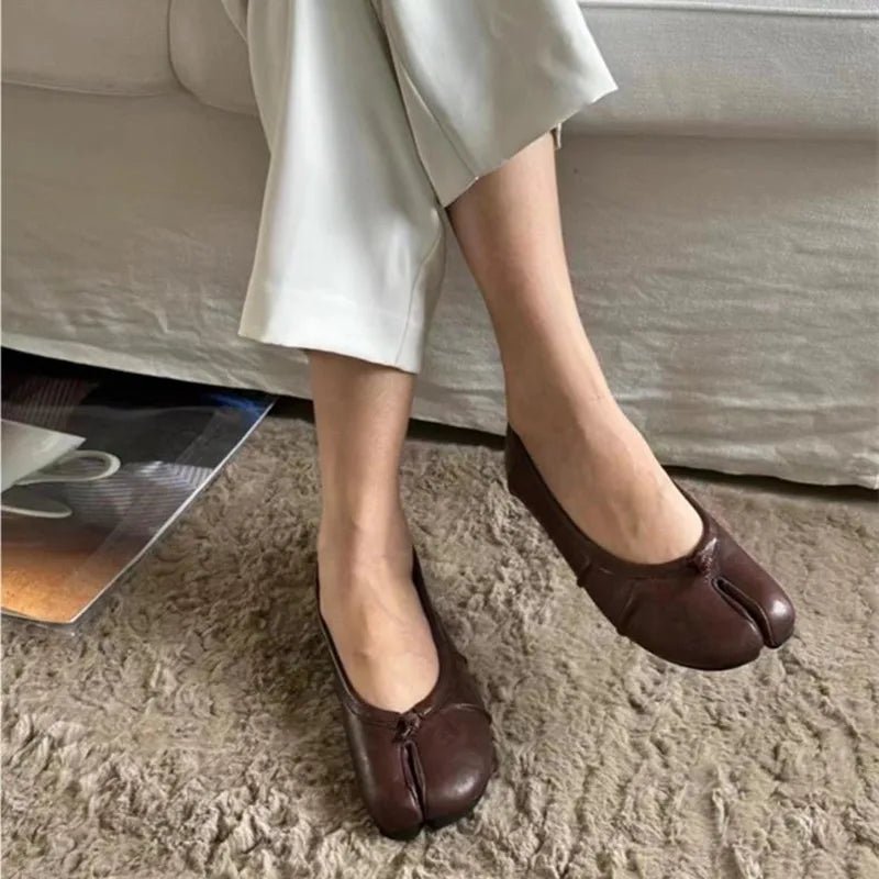 SOERA Bianca Split-Toe Leather Mules - Shoes -  Brown 35